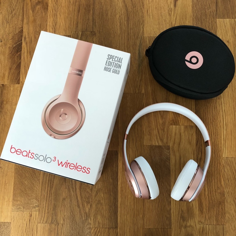 Beats Solo3 Wireless headphones
